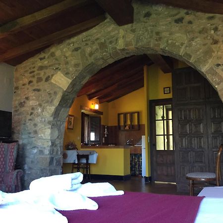 Mas Pardas Santa Pau Exterior photo