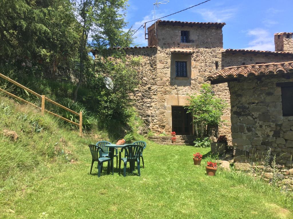 Mas Pardas Santa Pau Exterior photo